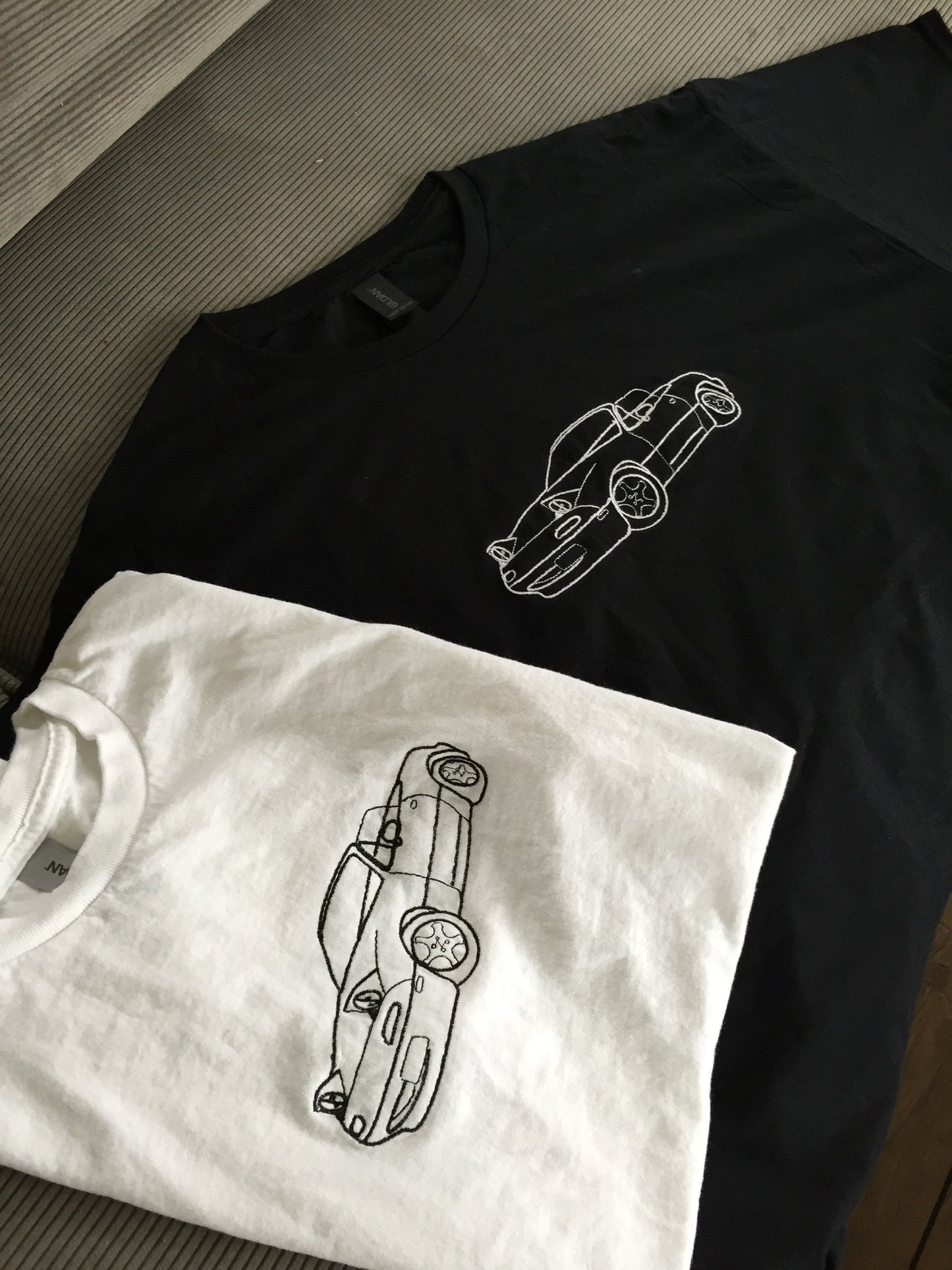 custom t-shirt voertuig omlijning